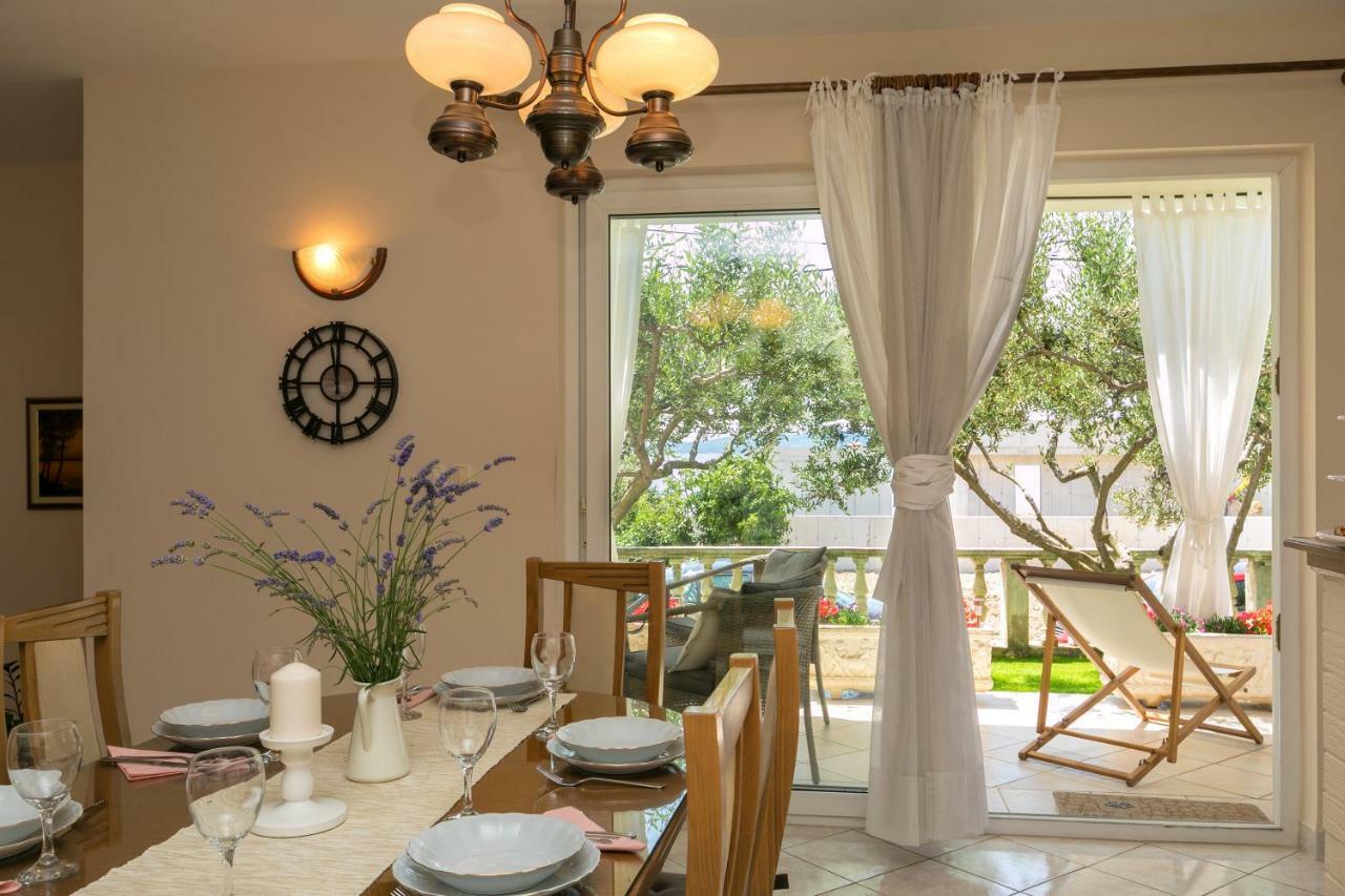Villa Bosko Kastela Ngoại thất bức ảnh