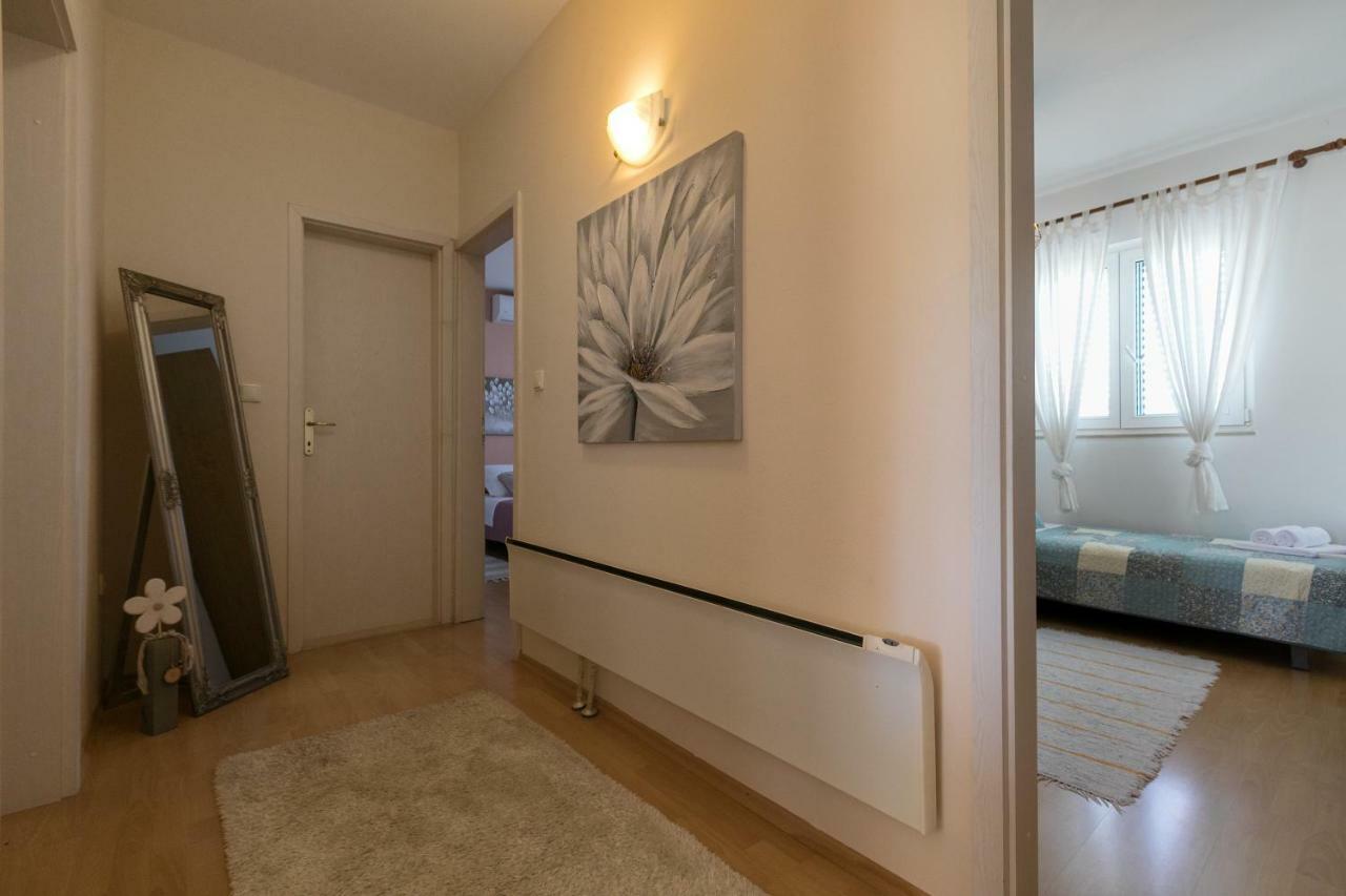 Villa Bosko Kastela Ngoại thất bức ảnh