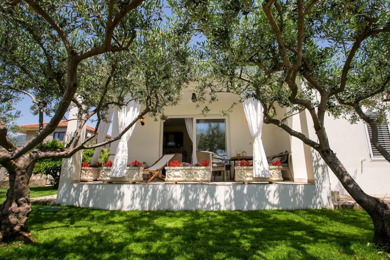 Villa Bosko Kastela Ngoại thất bức ảnh